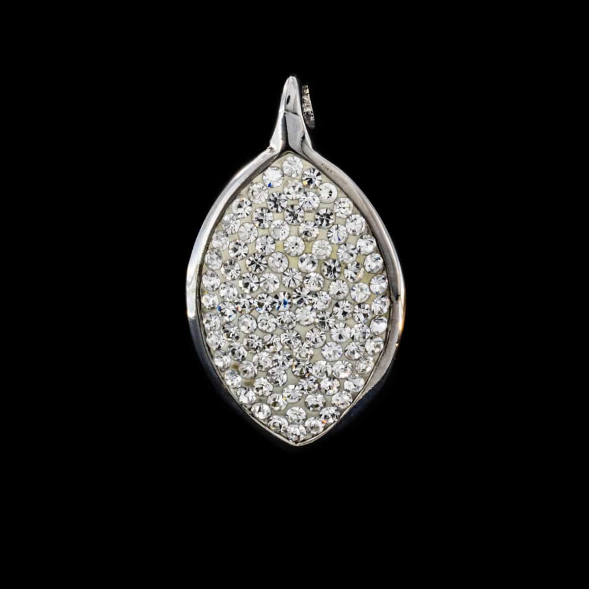 PENDANT SS LEAF SHAPE W/CUBIC ZIRCON W/M
