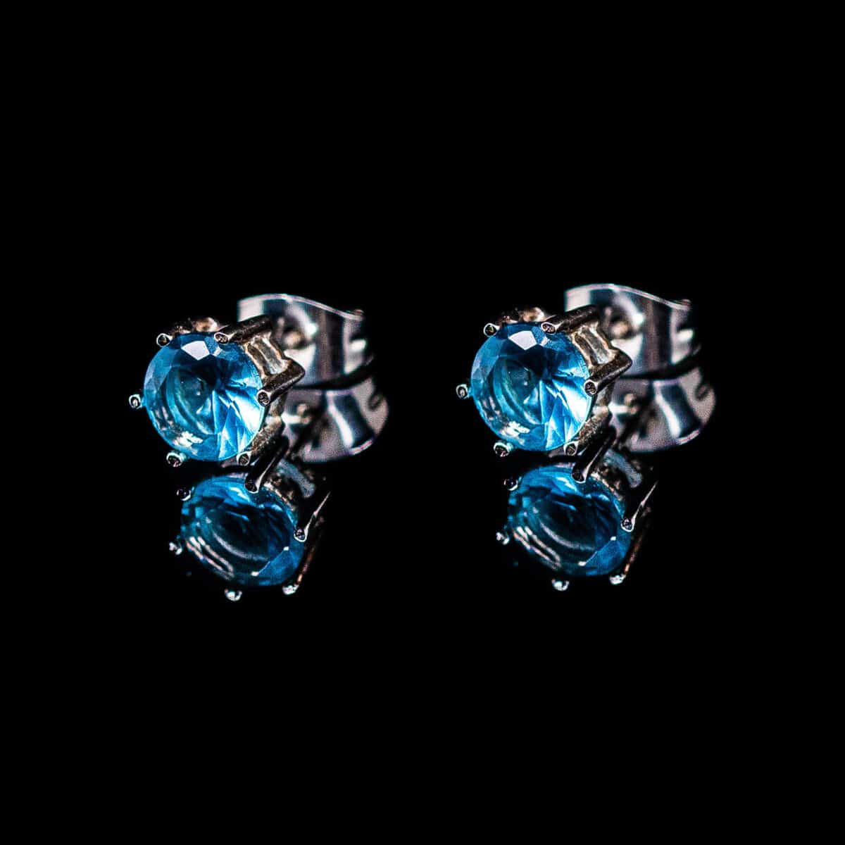SILVER 925 STUD EARRINGS WITH BLUE TOPAZ ZIRCON