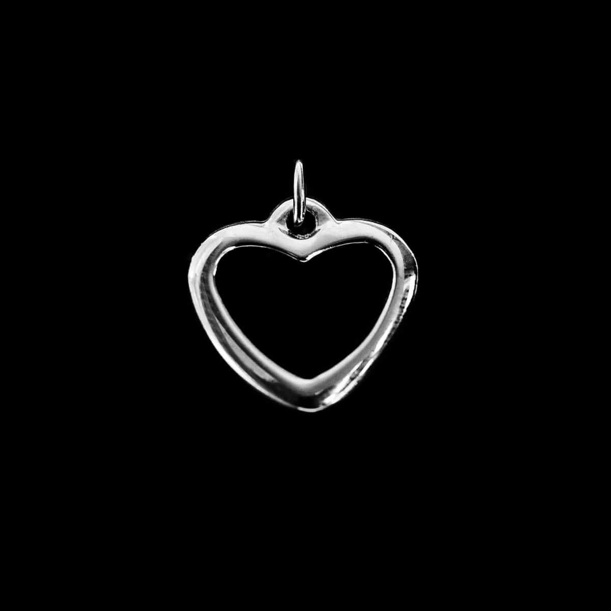 PENDANT SS W/HEART