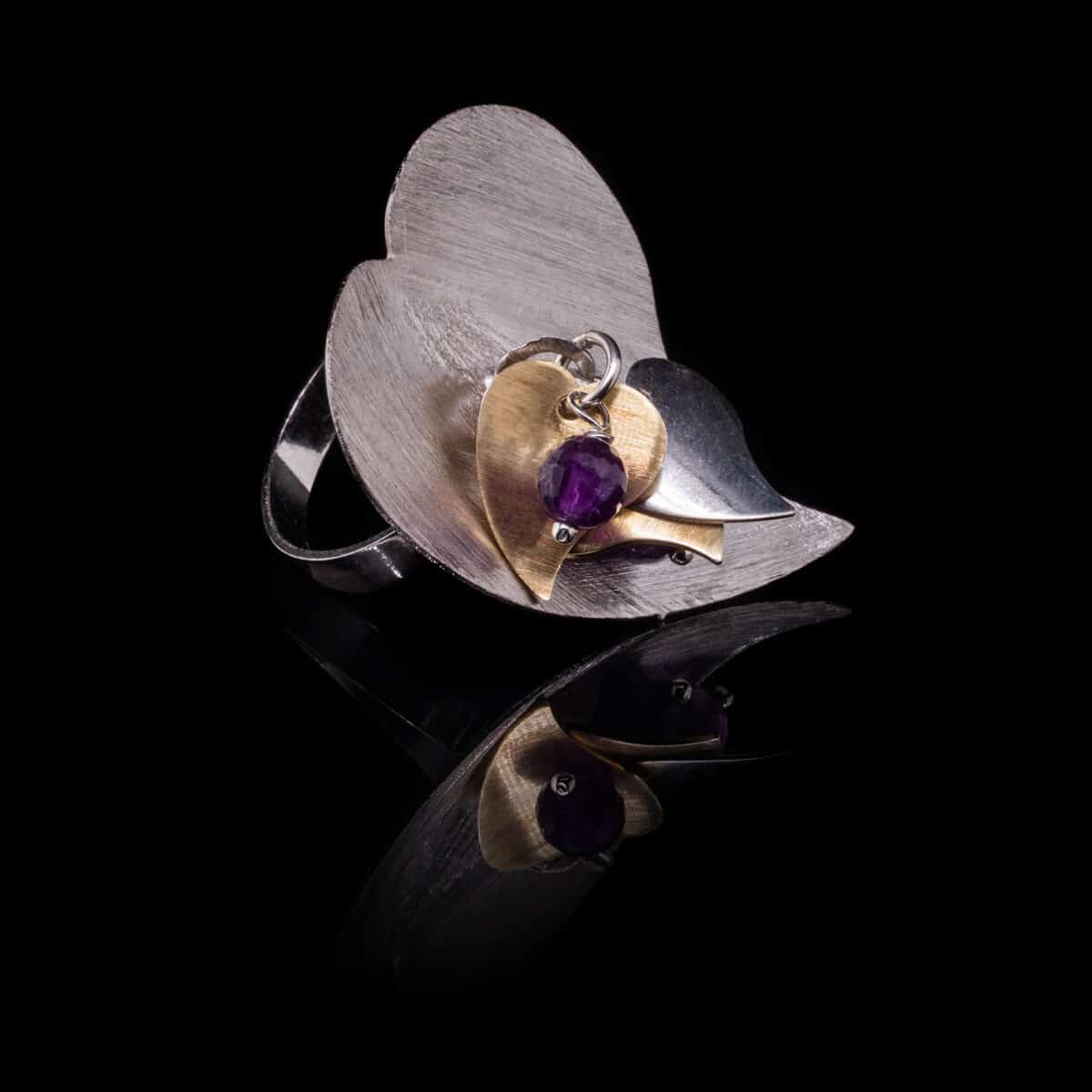 RING SS TWO-TONE BRUSHED HEART BASE W/SMALLER LEAF