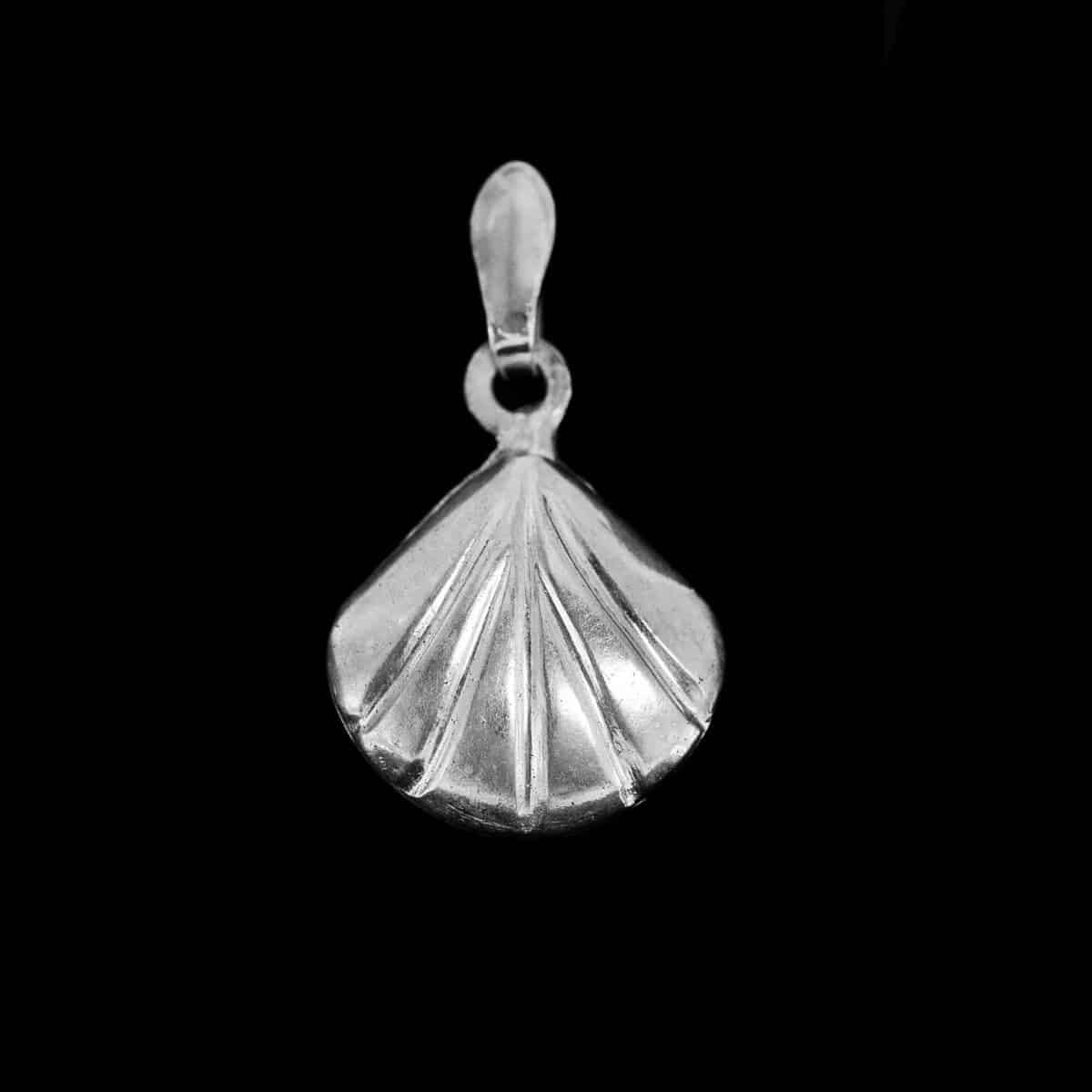 SILVER 925 SCALLOP SHELL PENDANT