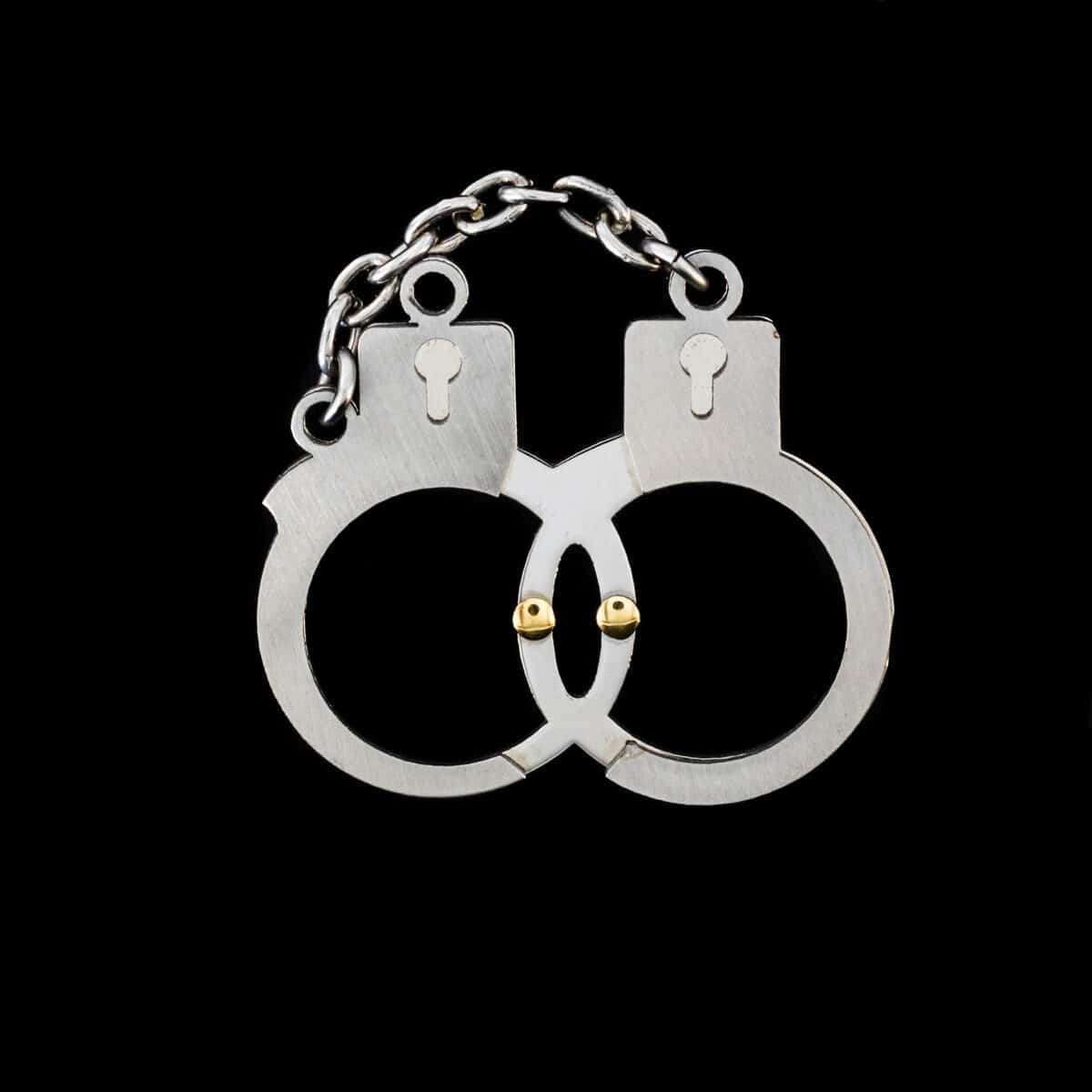 PENDENT SS TWO-TONE HANDCUFFED