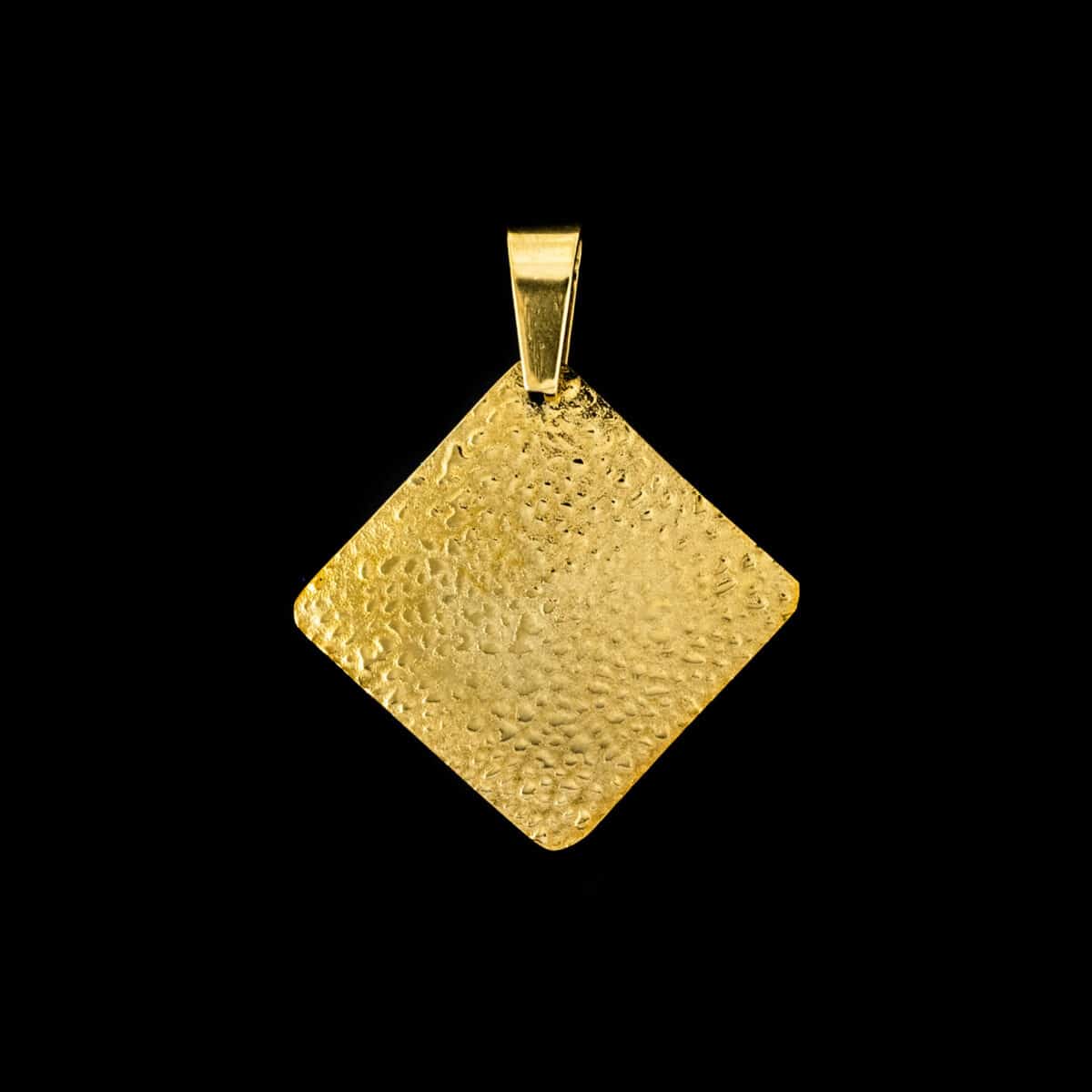 PENDANT SS YELLOW SQUARE COIN SHAPED W/M
